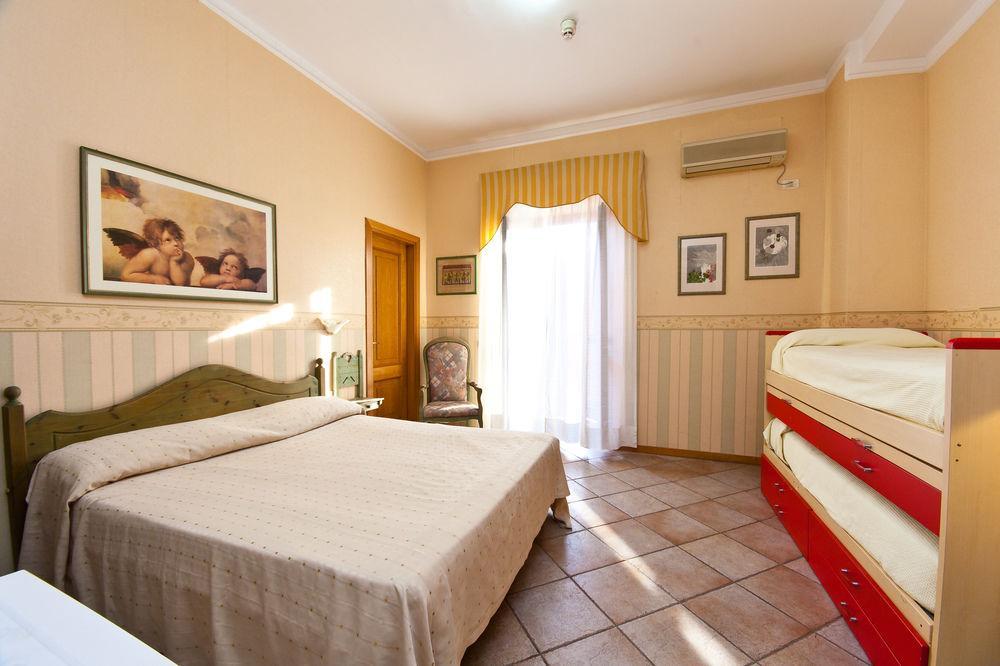 Hotel Stelle D'Europa Рим Екстериор снимка